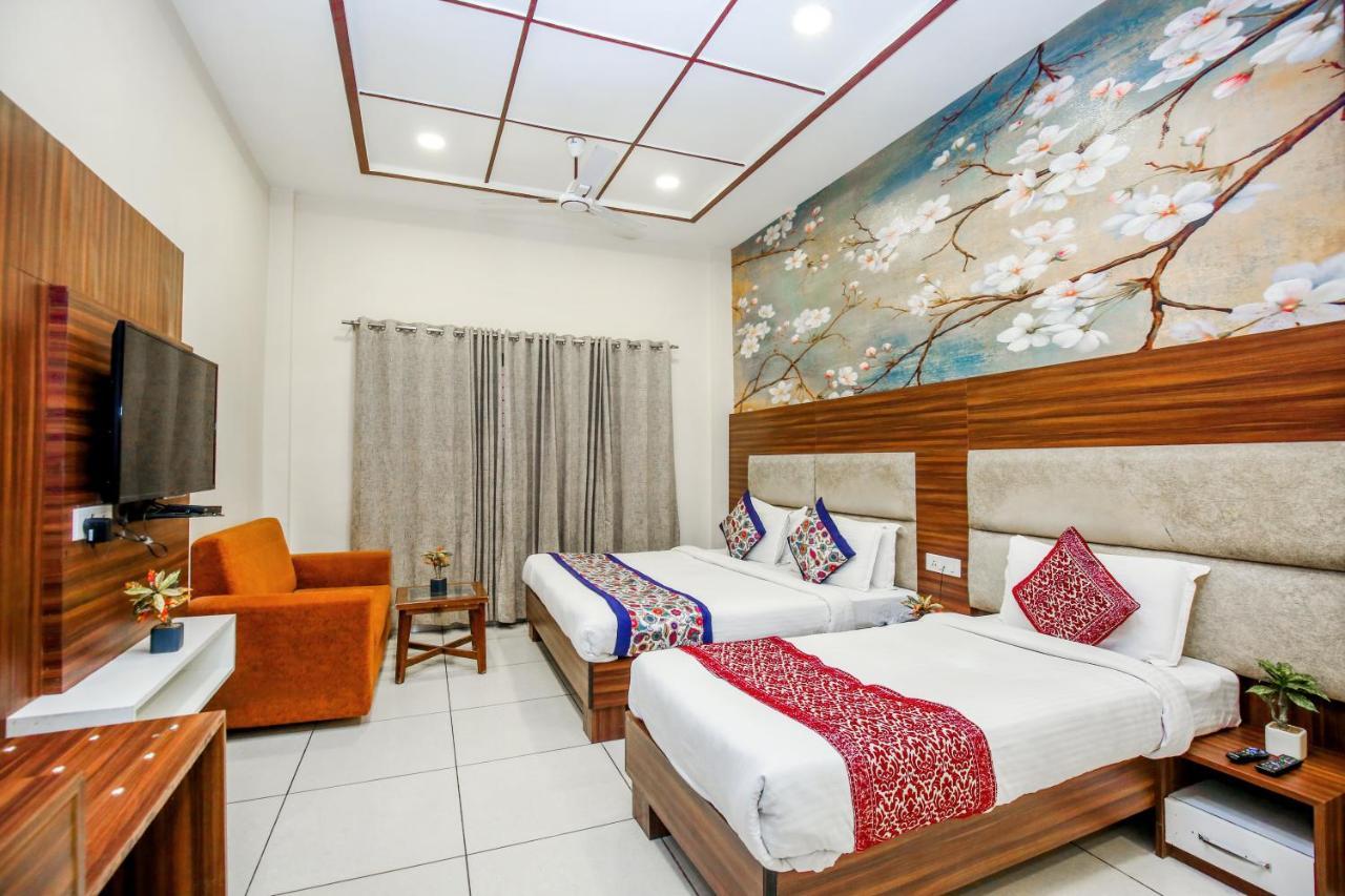 Hotel Karan Residency - 5 Min Walk From Golden Temple Amritsar Ngoại thất bức ảnh